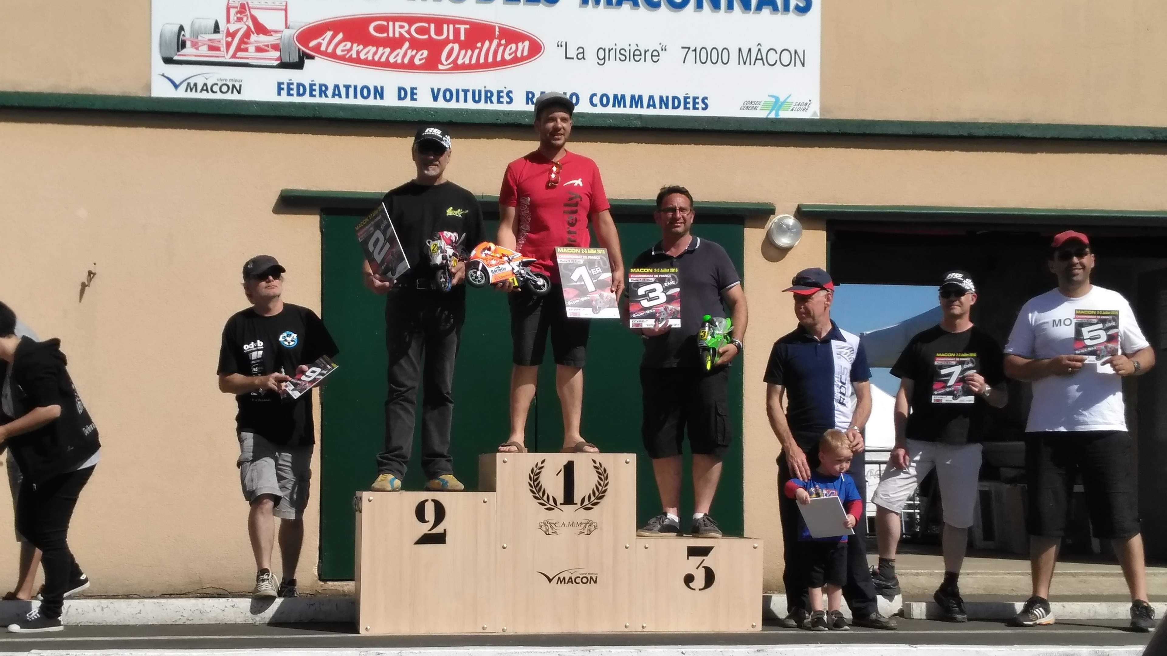 4 éme Manche du Championnat de France 1/5  Moto  1-2-3 Juillet 2016 